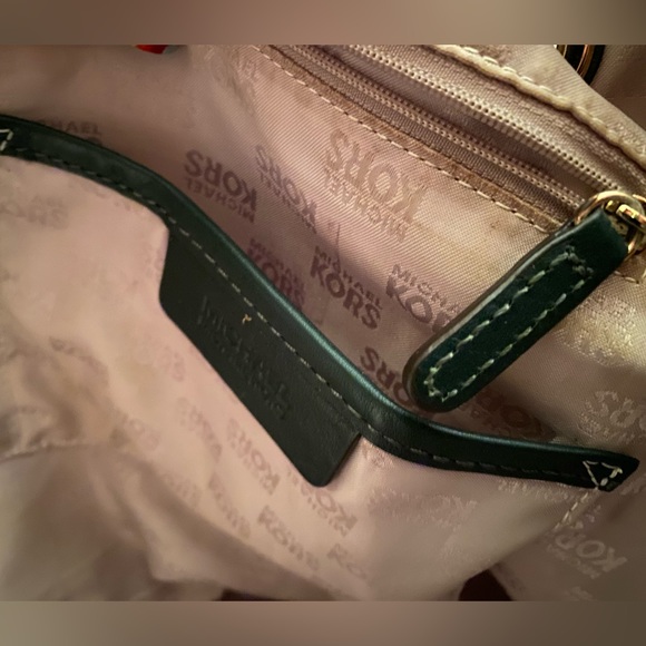 Michael Kors Tote w/ Green Straps - Picture 8 of 12